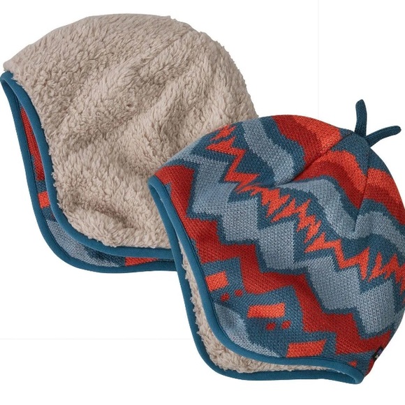 Baby Patagonia Reversible Beanie - Picture 3 of 15